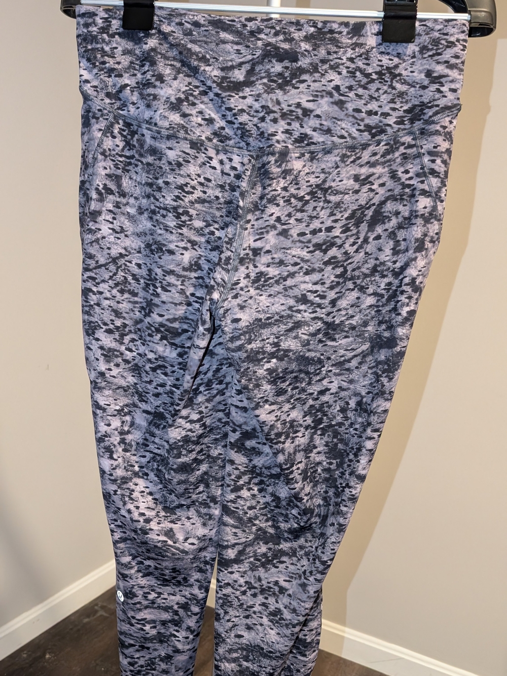 lululemon Black and Gray Leggings